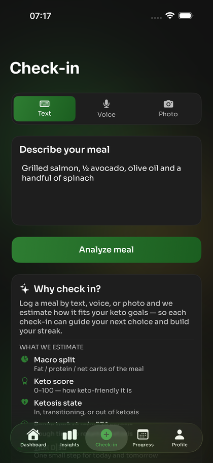 Check-in screen with text, voice and photo modes